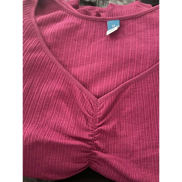 Old Navy T Shirt Women's Plus Size 2X Winter Wine Long Sleeve Slim Cinched Rib - Picture 2 of 8